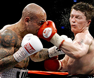Floyd Mayweather Jr. vs. Ricky Hatton